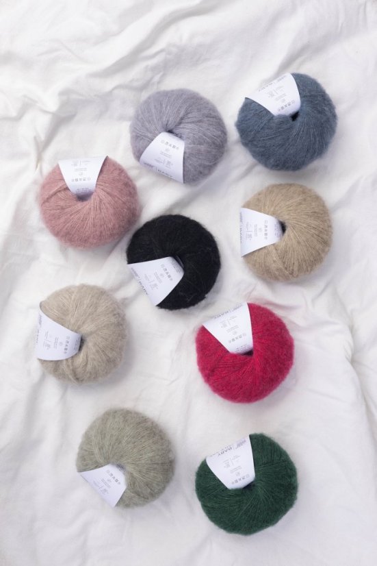 Gabo Wool Baby Silk Yak 9301 - Scarlet Red